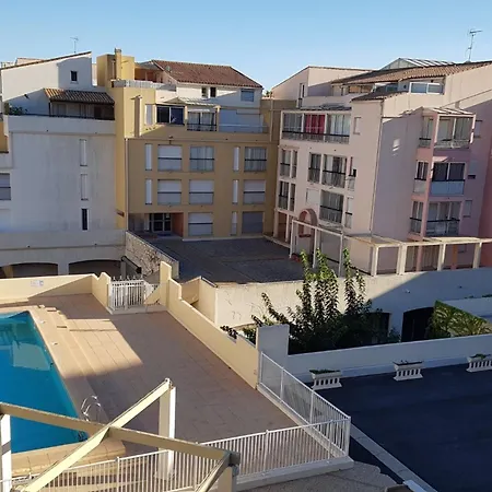 Climatise Au Centre Port Avec Piscine, Parking, Et Proche Animations - Fr-1-801-8 * Agde